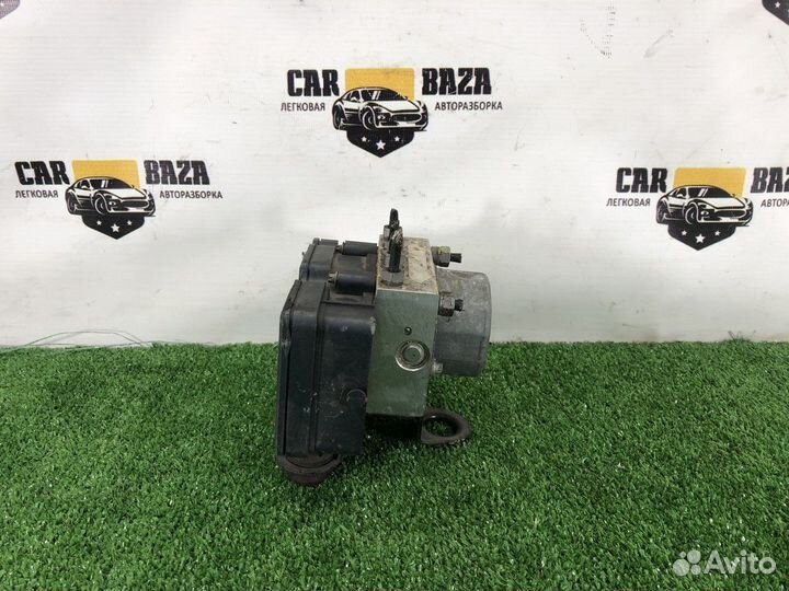 Блок ABS (насос) Skoda Fabia