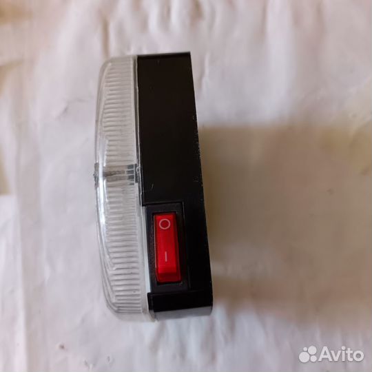 Плафон освещения салона