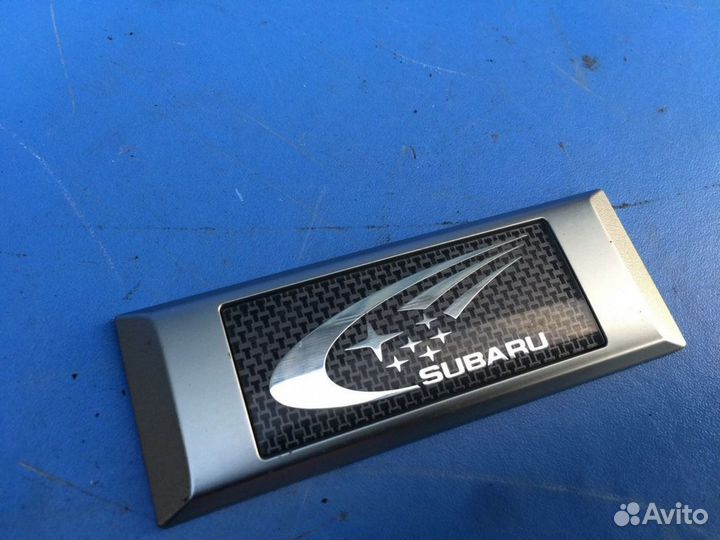Шильдик оригинальный Subaru