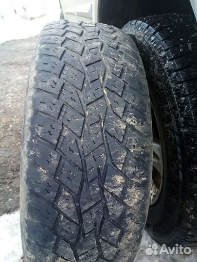 Toyo Open Country A/T 235/65 R17