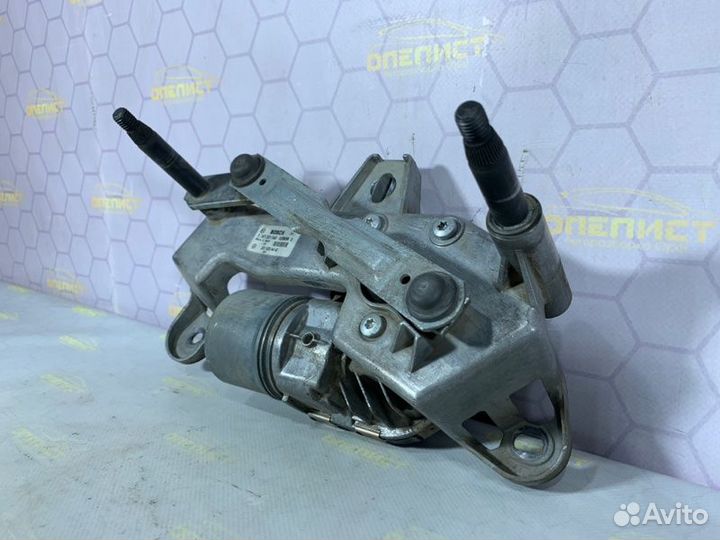 Трапеция стеклоочистителя передняя правая Mercedes