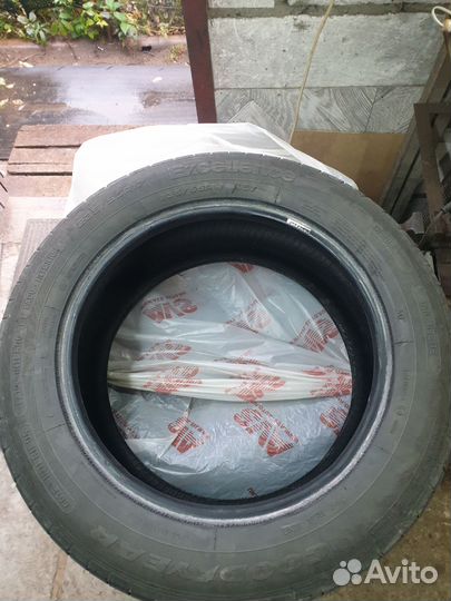 Goodyear Excellence 235/55 R17 99