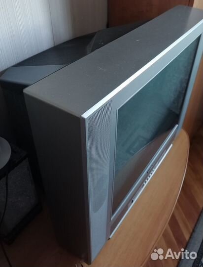 Продам телевизор бу
