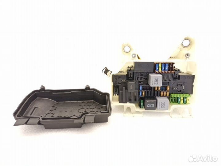 Блок предохранителей Mercedes-Benz C-Class W205