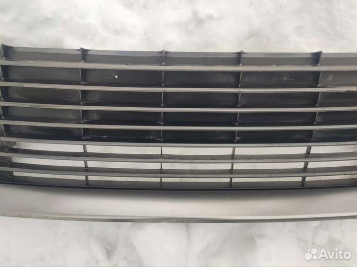 Передняя решетка Lexus Es 250