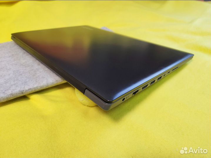 Ноутбук Lenovo 15