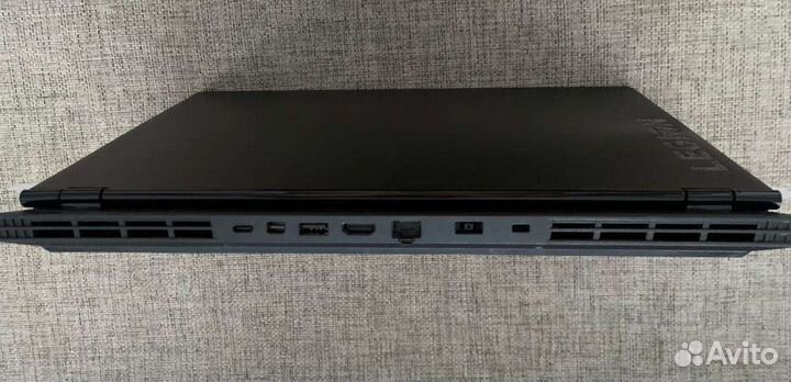 Мощный игровой ноутбук с подсветкой клавиатуры