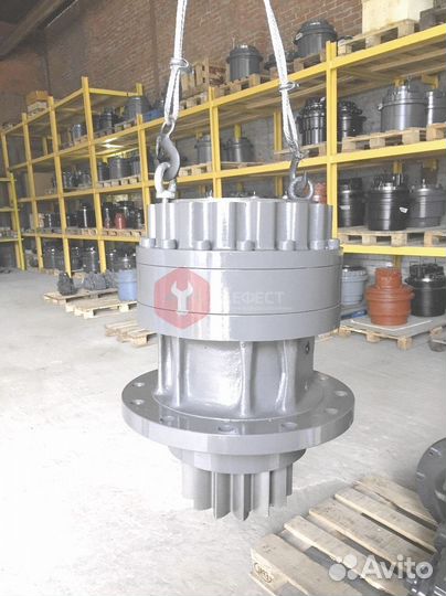 Редуктор поворота JCB JS210NCT