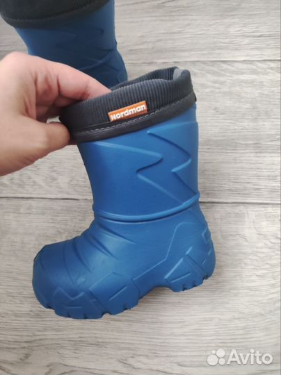 Детские резиновые сапоги