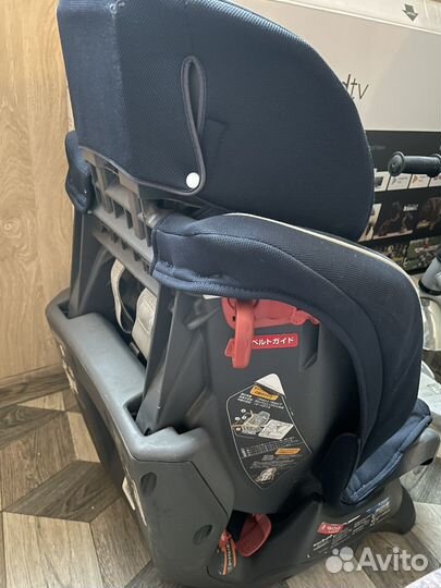 Детское автомобильное кресло