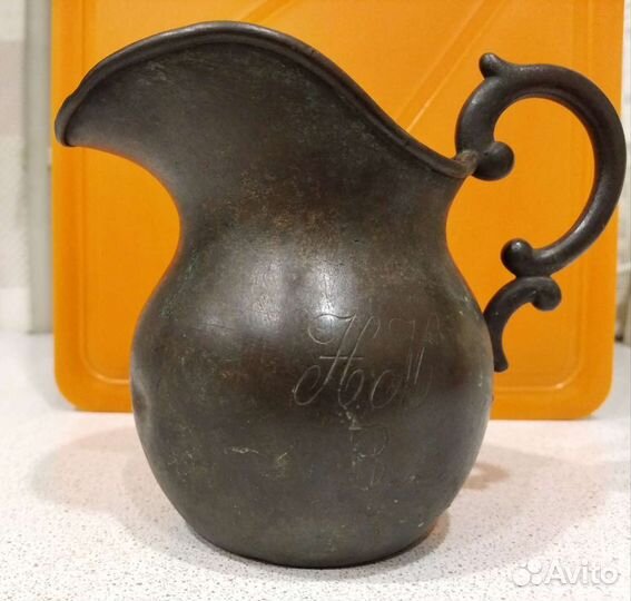 Молочник,сливочник