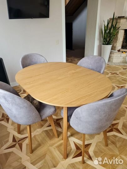 Обеденный стол раздвижной