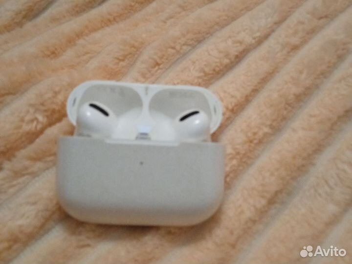 Беспроводные наушники apple airpods pro3