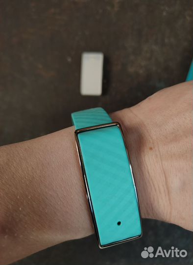 Умный браслет honor Color Band A1