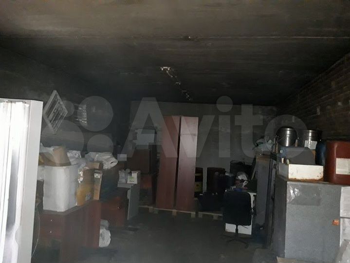 Гараж, > 30 м²