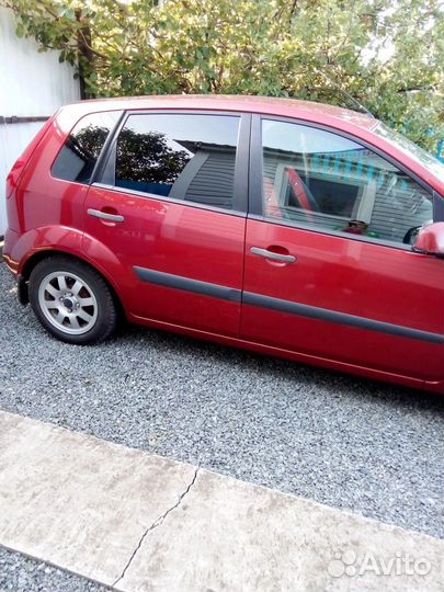 Ford Fiesta 1.4 МТ, 2008, 106 000 км