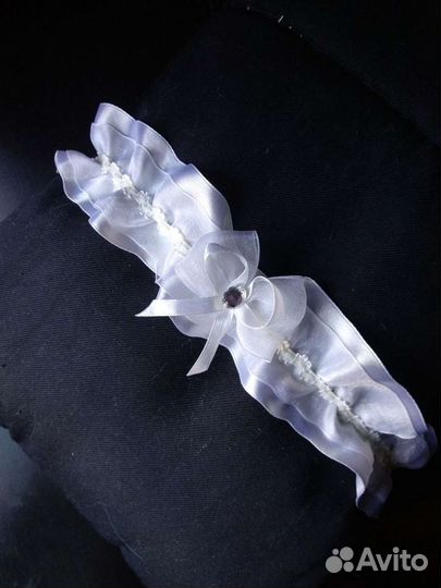 Подвязки белая и чёрная