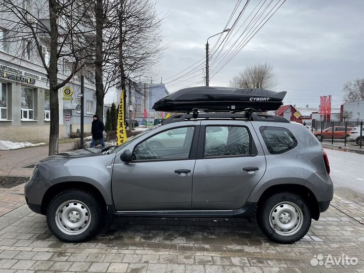 Бокс cybort 480л черный металлик на Duster