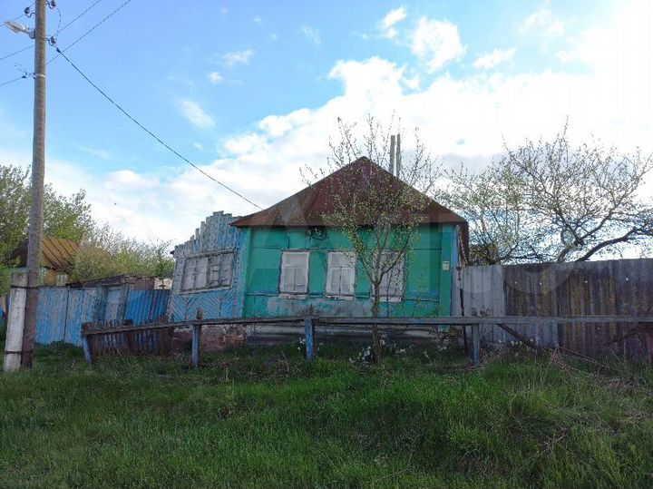 Дом 57 м² на участке 50 сот.