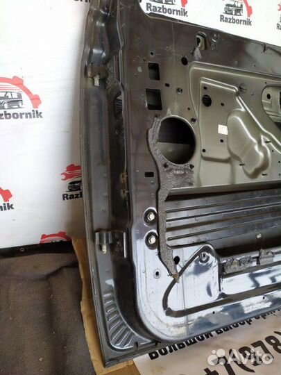 Дверь боковая правая Mercedes Viano W639 2.1D 2005