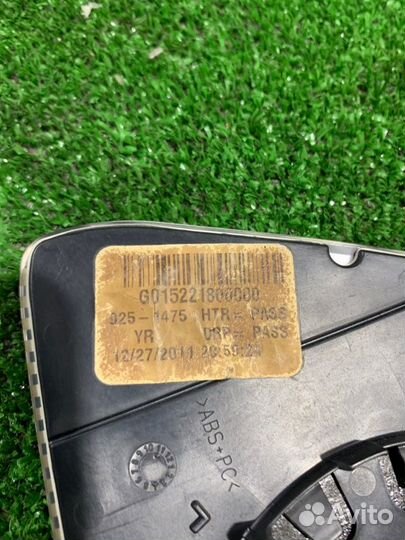 Зеркальный элемент правый Bmw 5 F10 N20B20B 2012