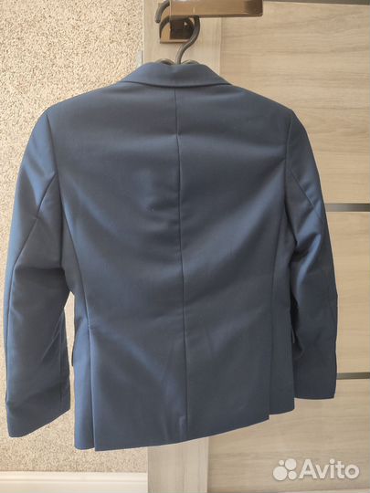 Школьный костюм