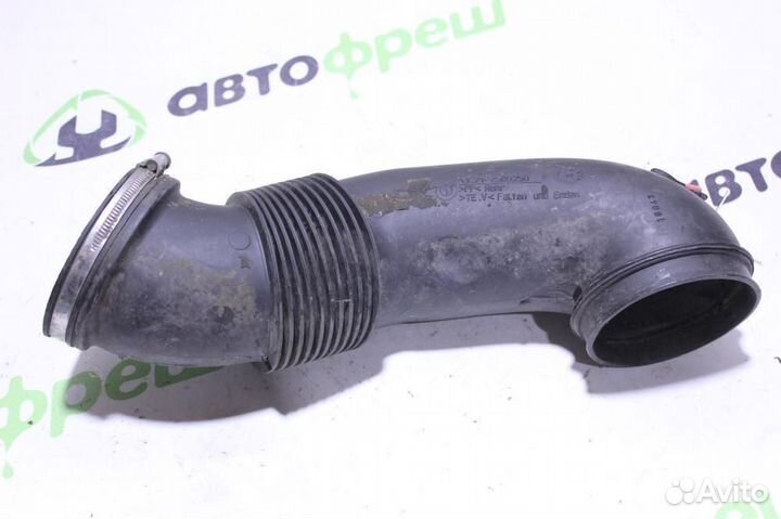 Патрубок воздушного фильтра Range rover 2002-2012