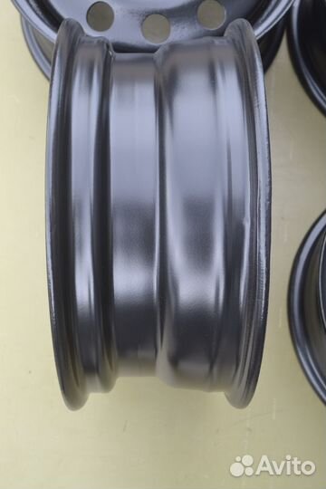 Диски Штампованные R-15 5x114.3 dia64.1 под Honda