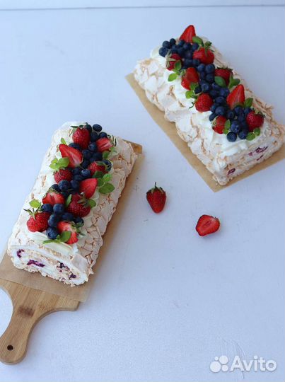 Меренговый рулет / меренговый торт