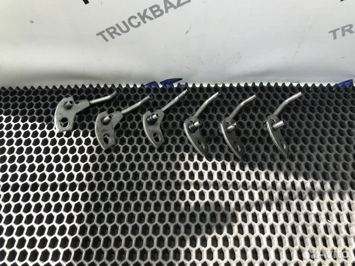 Комплект масляных форсунок Renault Magnum