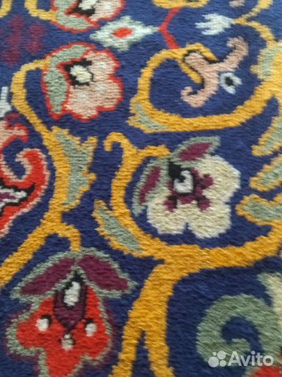 Ковер шерстяной ручной работы