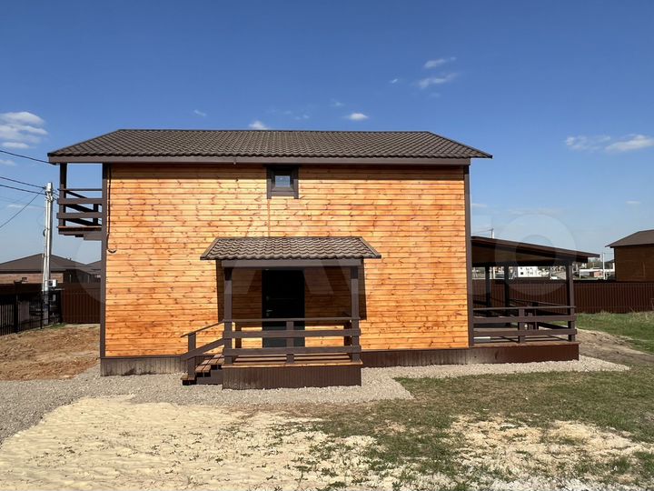 Дом 170 м² на участке 8 сот.