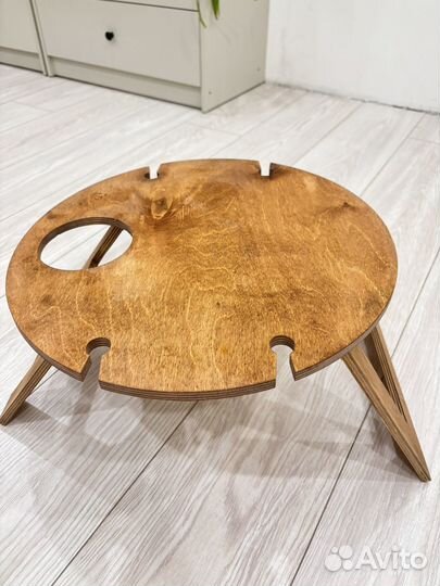 Столик для завтрак/пикника