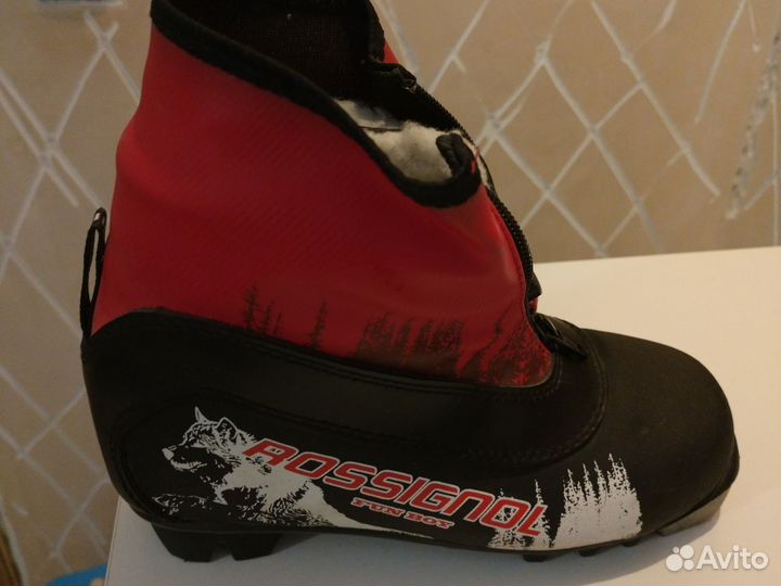 Лыжные ботинки
