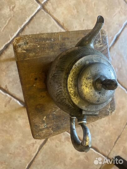 Продам старинный заварочный чайник,19 век