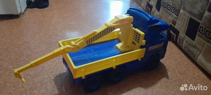 Грузовик игрушечный полесье