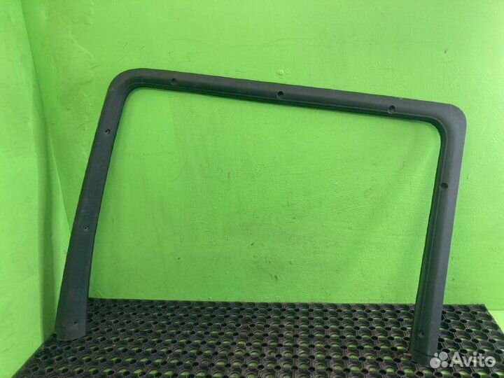 Рамка стекла двери MAN TGA