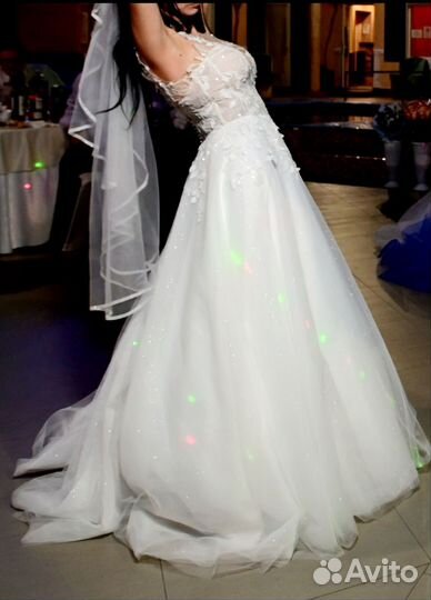 Свадебное платье (44-46)