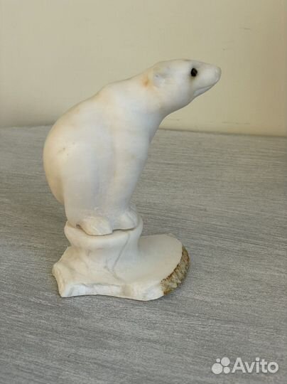 Статуэтка мрамор СССР белый медведь