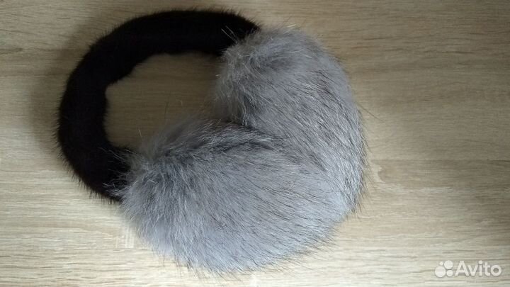 Наушники из песца