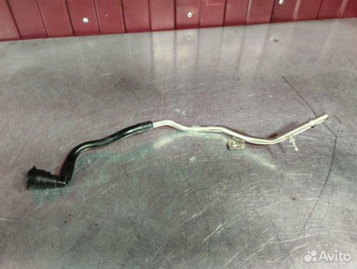 Трубка вакуумная Mercedes E-Class W212 OM651 2.2