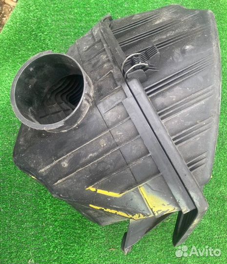 Корпус воздушного фильтра Bmw 5 E60/E61 бензин