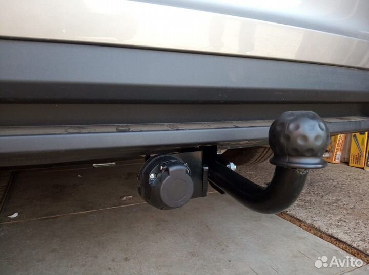 Фаркоп Шкода Рапид 2020 Рестайлинг