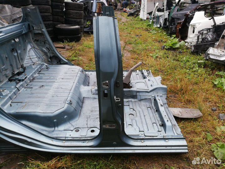 Стойка кузова правая Mitsubishi L200 KB4T 4D56