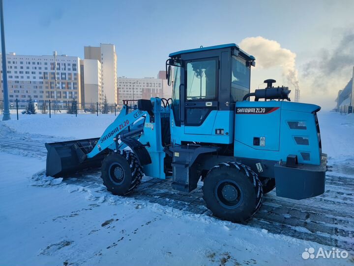 Аренда фронтального погрузчика, уборка снега