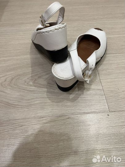 Босоножки женские 39 размер натуральная кожа