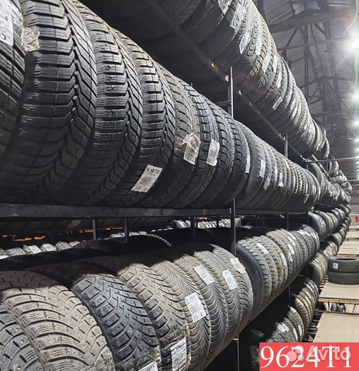 Kumho I'Zen KW31 255/40 R18 96N