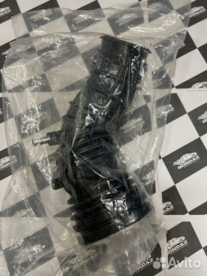 Патрубок воздушного фильтра Honda Accord 7 2.4