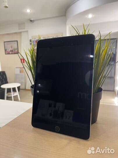 Apple iPad mini 4 64Gb Sim