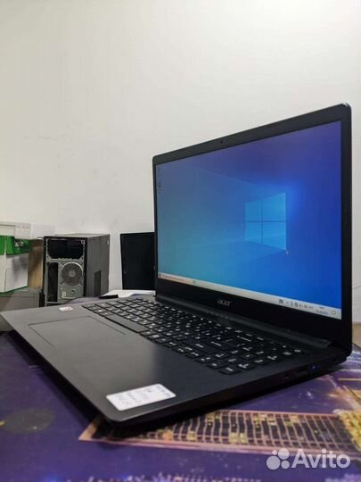 Свежий Acer 8гб SSD